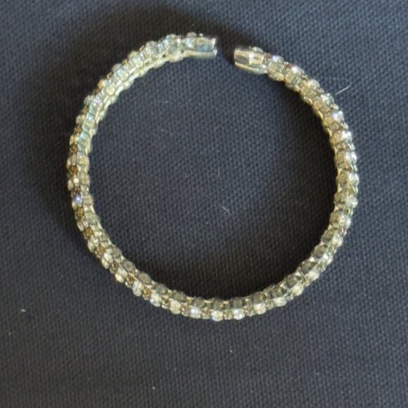 Gold-Tone Rhinestone Cuff Bracelet Women's Adjustable Fit Elegant Design - Picture 5 of 9